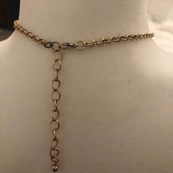 🦚 Ombré Statement Necklace - Picture 5 of 6